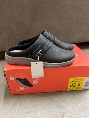 Women's Black Slip-On Mule with Decorative Ring Accent